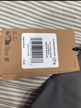 SKIMS x NorthFace Gray (Gunmetal) Leggings with Tag